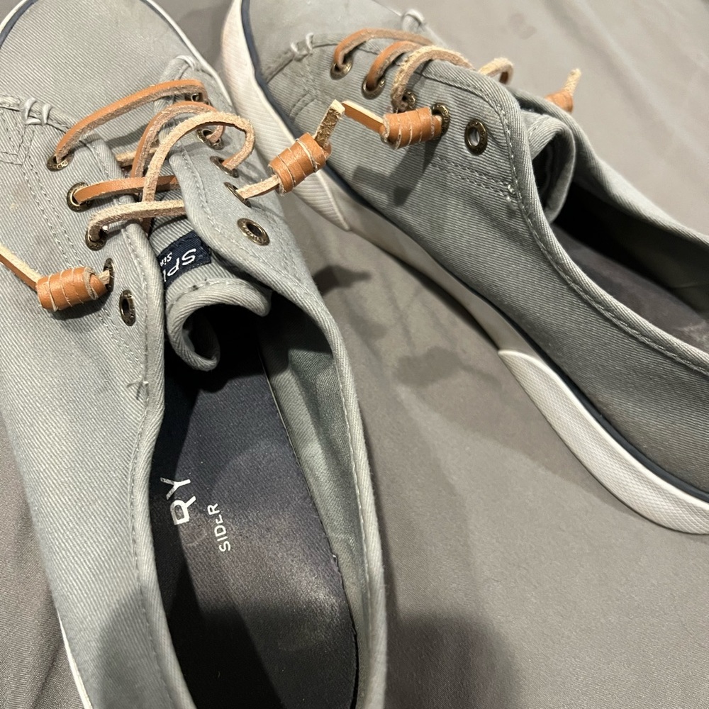 Sperrys size 9 womens